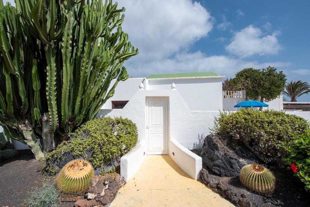 Apartment Luna Nudist Place Charco del Palo Exterior photo